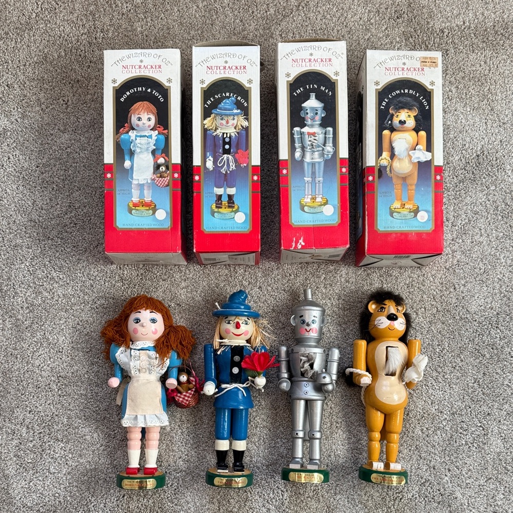 Wizard of Oz Vintage Nutcracker Collection Set of 4 Main Characters with Boxes
